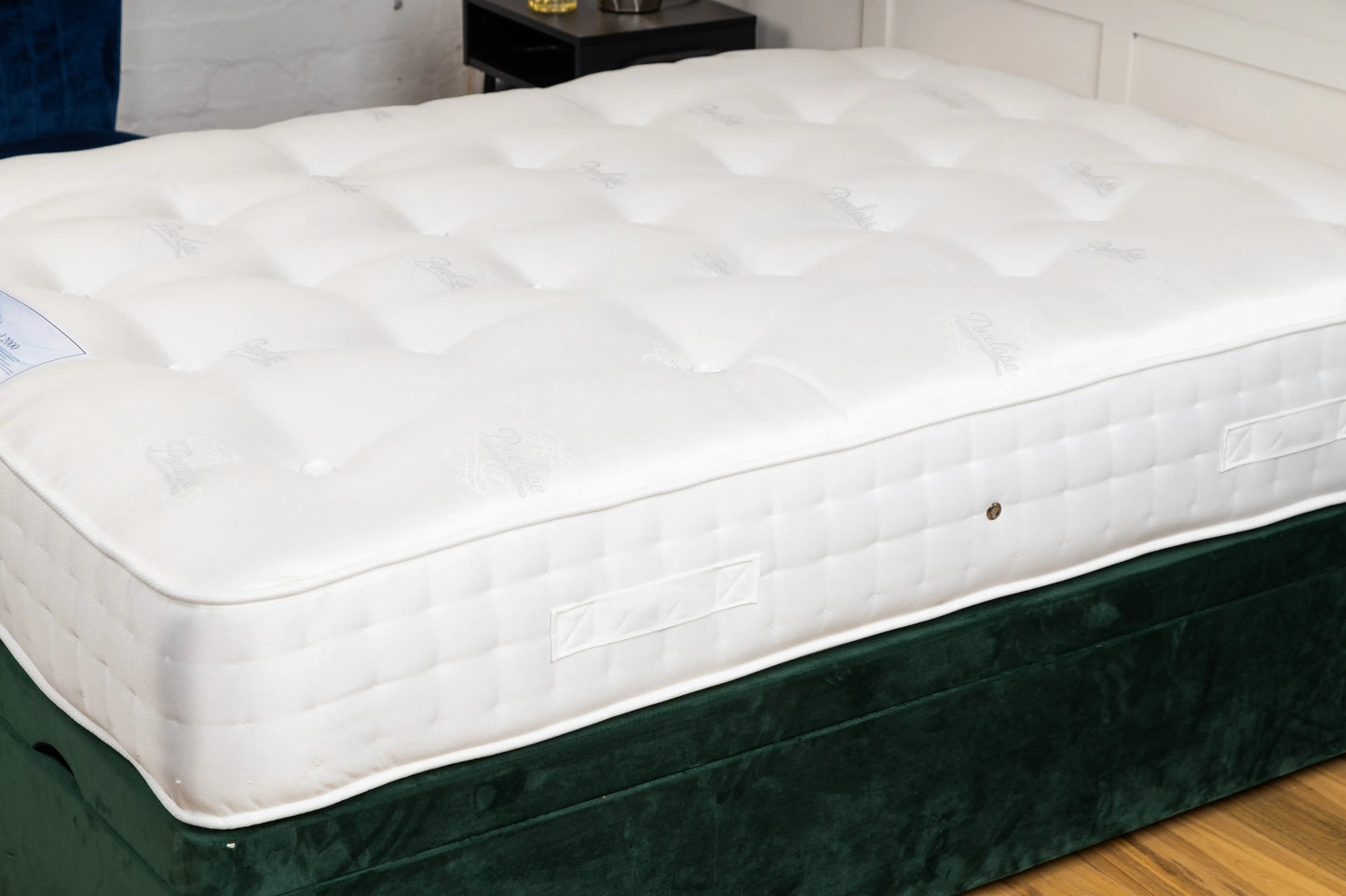 Chester Wool 2000 Pocket Mattress