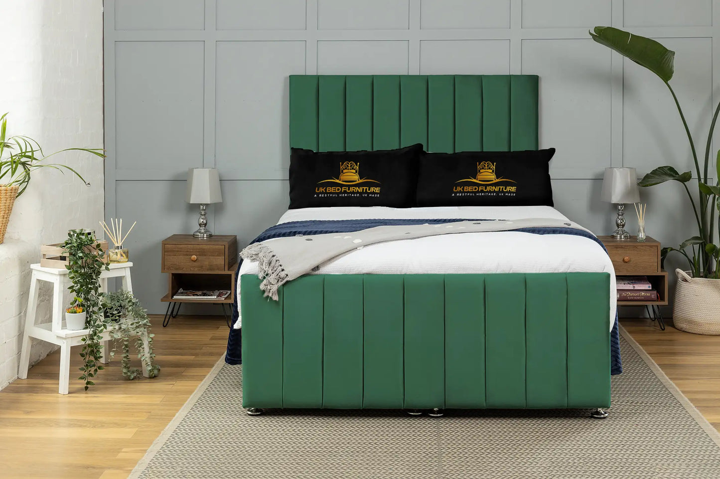 Venetian Ottoman Bed