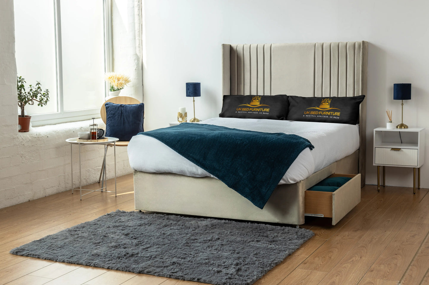 Skyline wingback Divan Bed