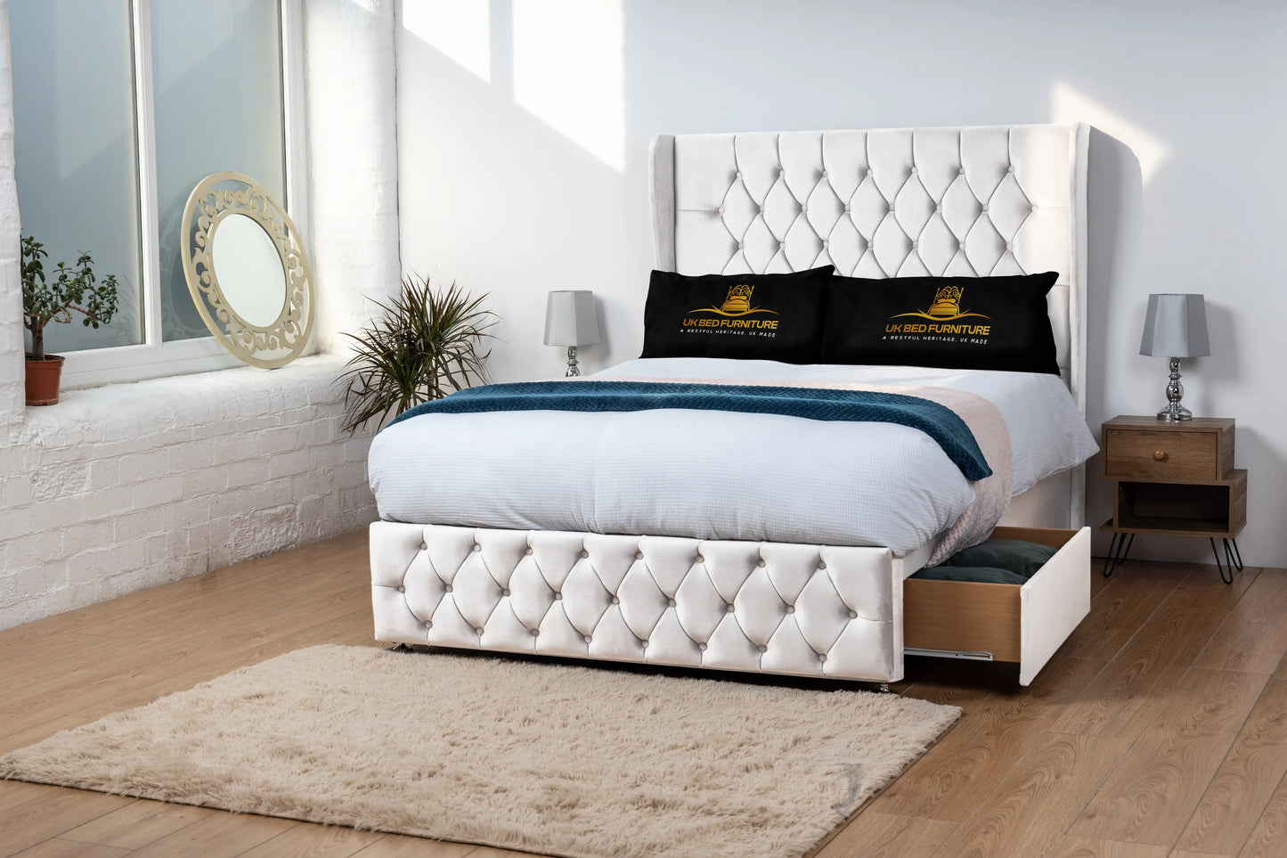 Luxor Wingback Divan Bed