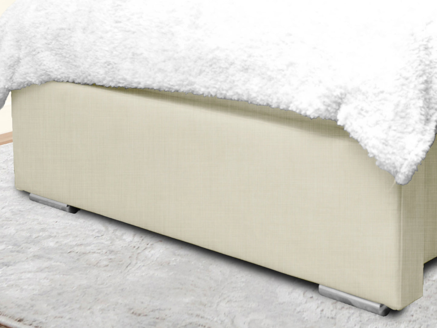 Miri Winged Upholstered Bed