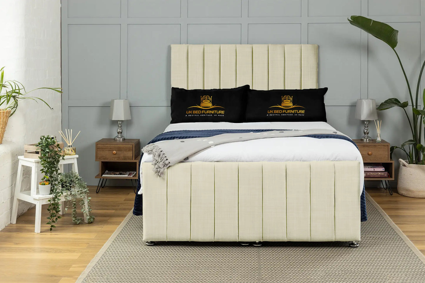 Venetian Ottoman Bed