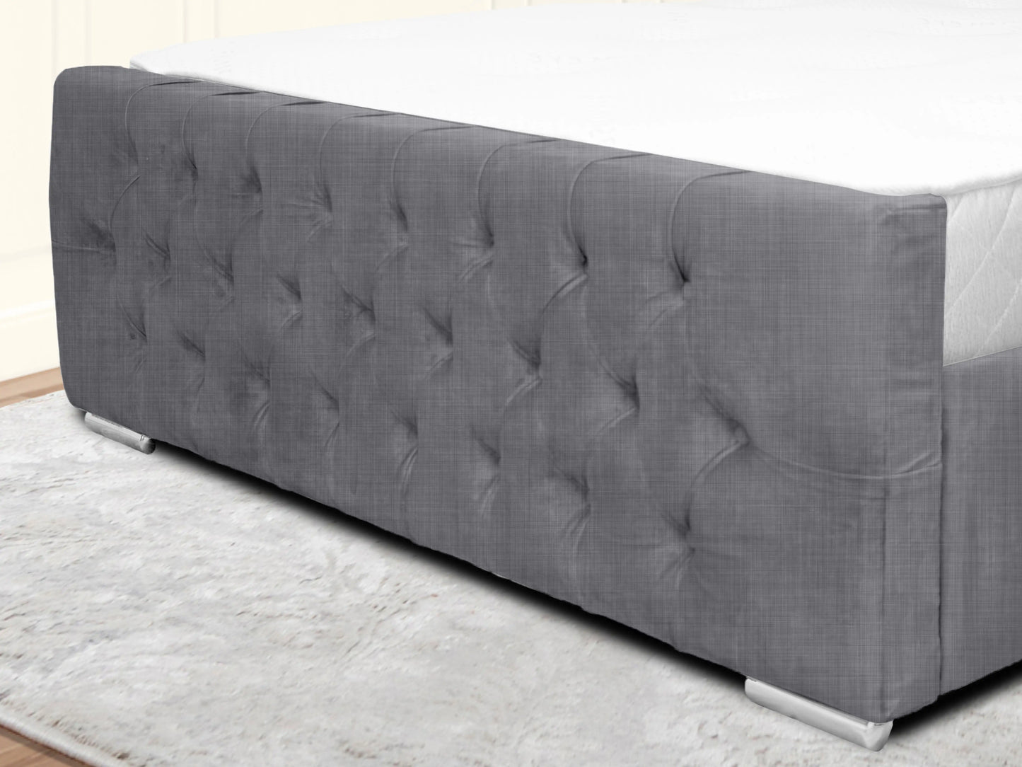 Kendall Winged Upholstered Bed