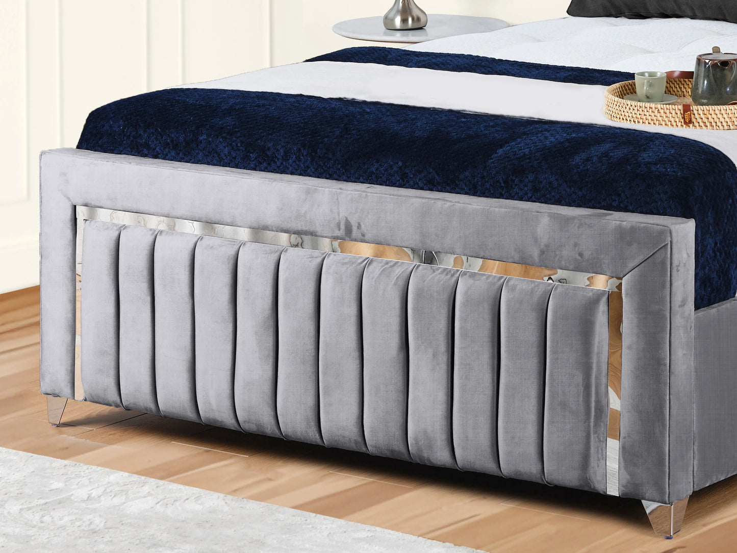 Elizabeth Upholstered Bed