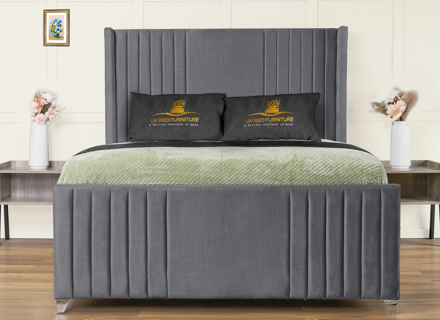 Elise lined winged Upholstered Bed