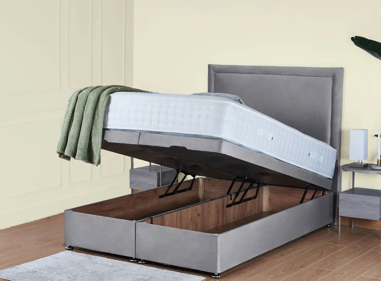 Hanover Ottoman Bed