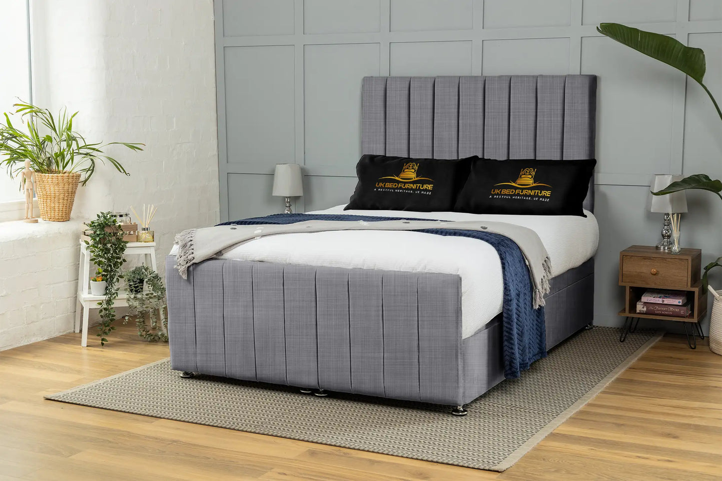 Venetian Ottoman Bed