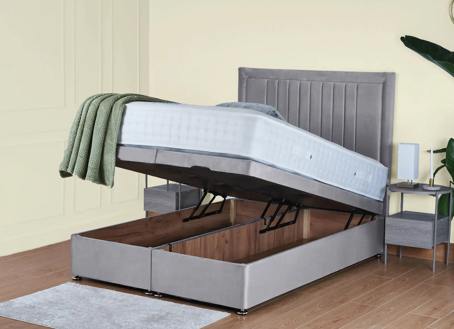Windsor Ottoman Bed