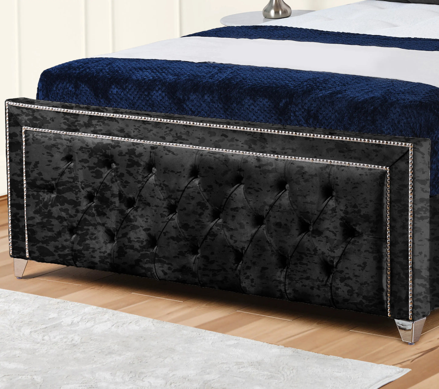 Hamilton Upholstered Bed