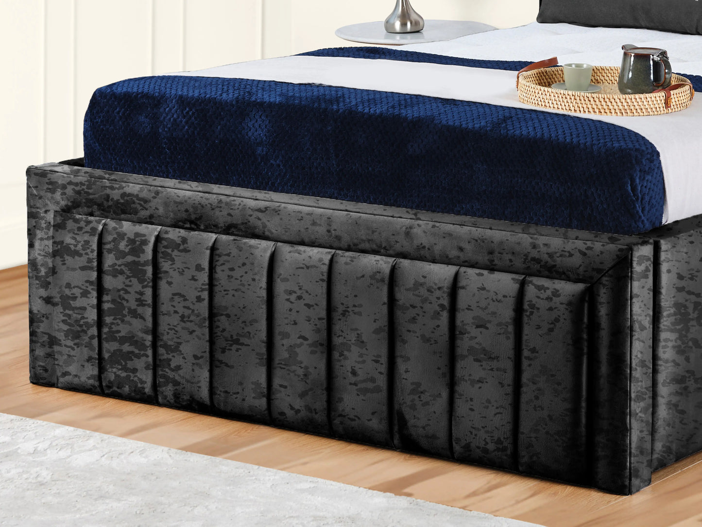 Grand panel Upholstered bed