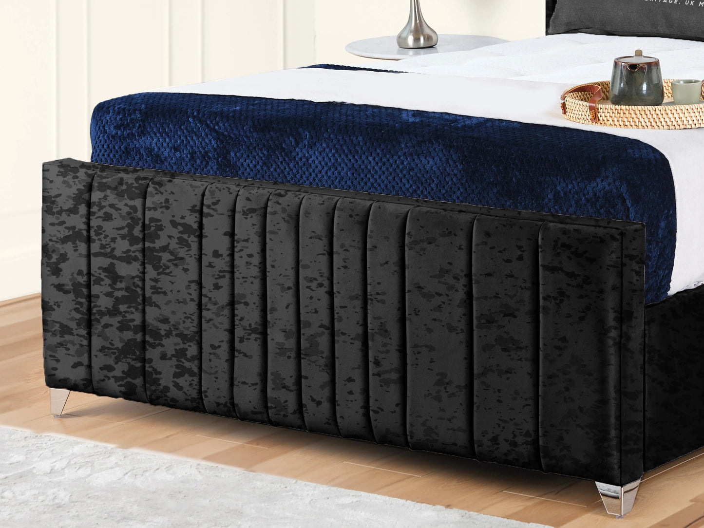 Valencia Lined Wings Upholstered Bed