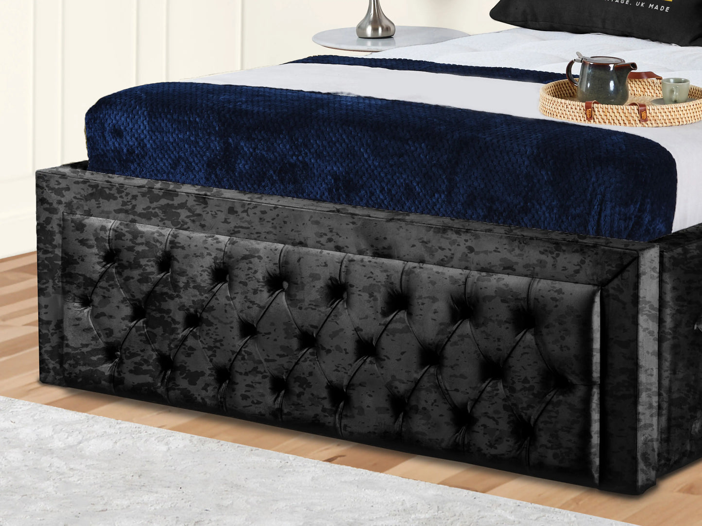 Kiya Upholstered Bed