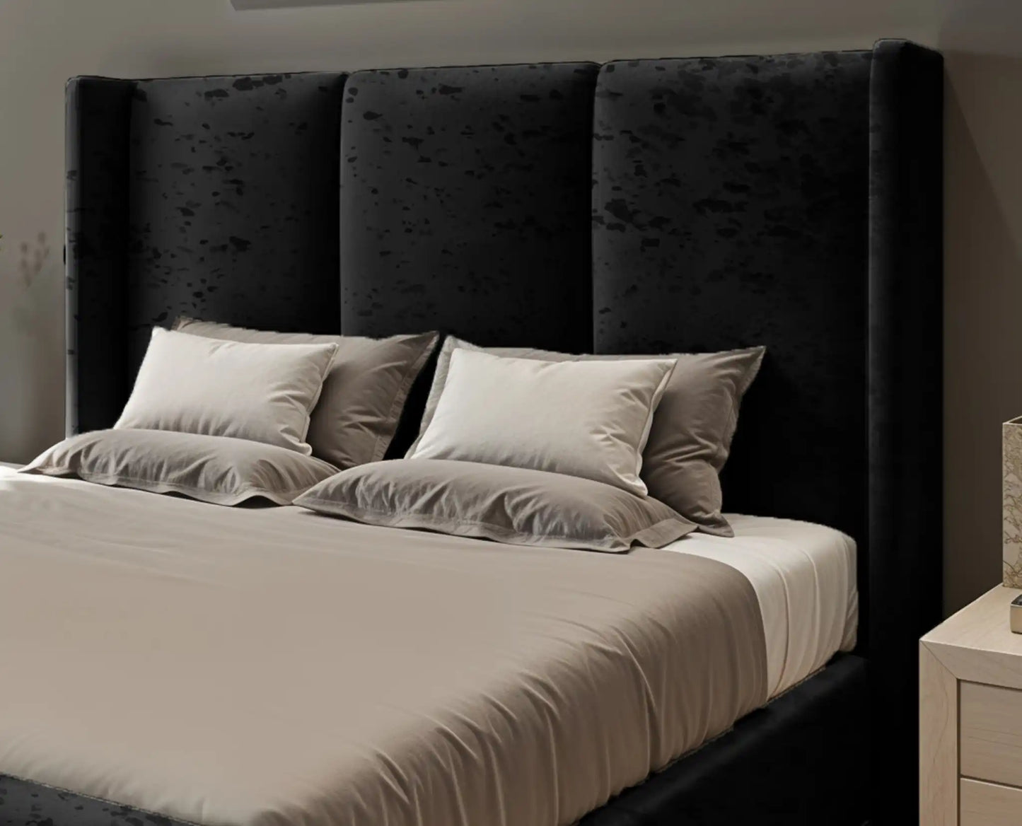 Miami winged Upholstered Bed