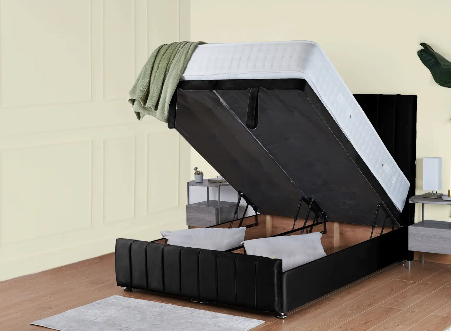 Hamilton Ottoman Bed