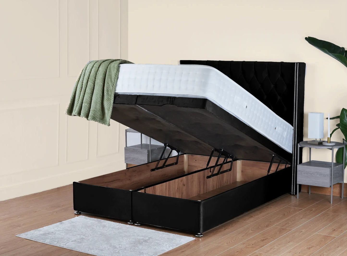 Hastings Ottoman Bed