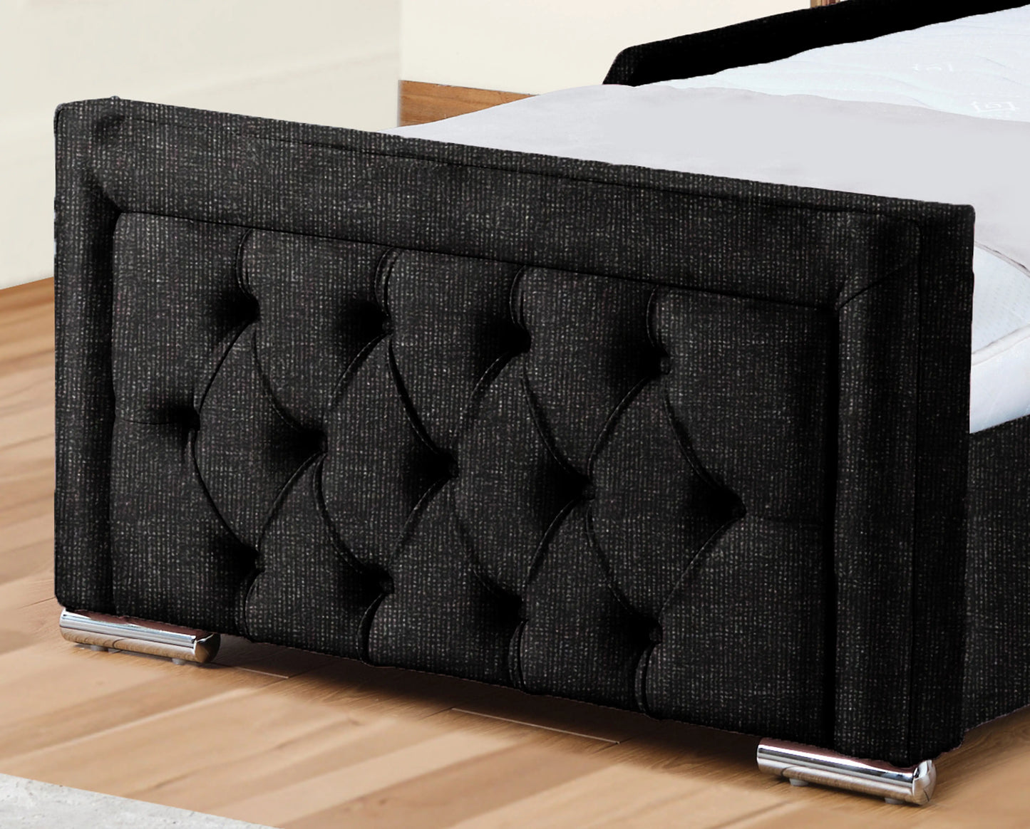 Noha Upholstered Bed