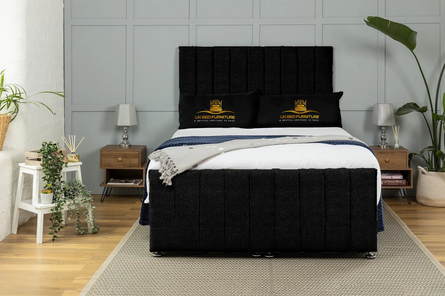 Venetian Ottoman Bed