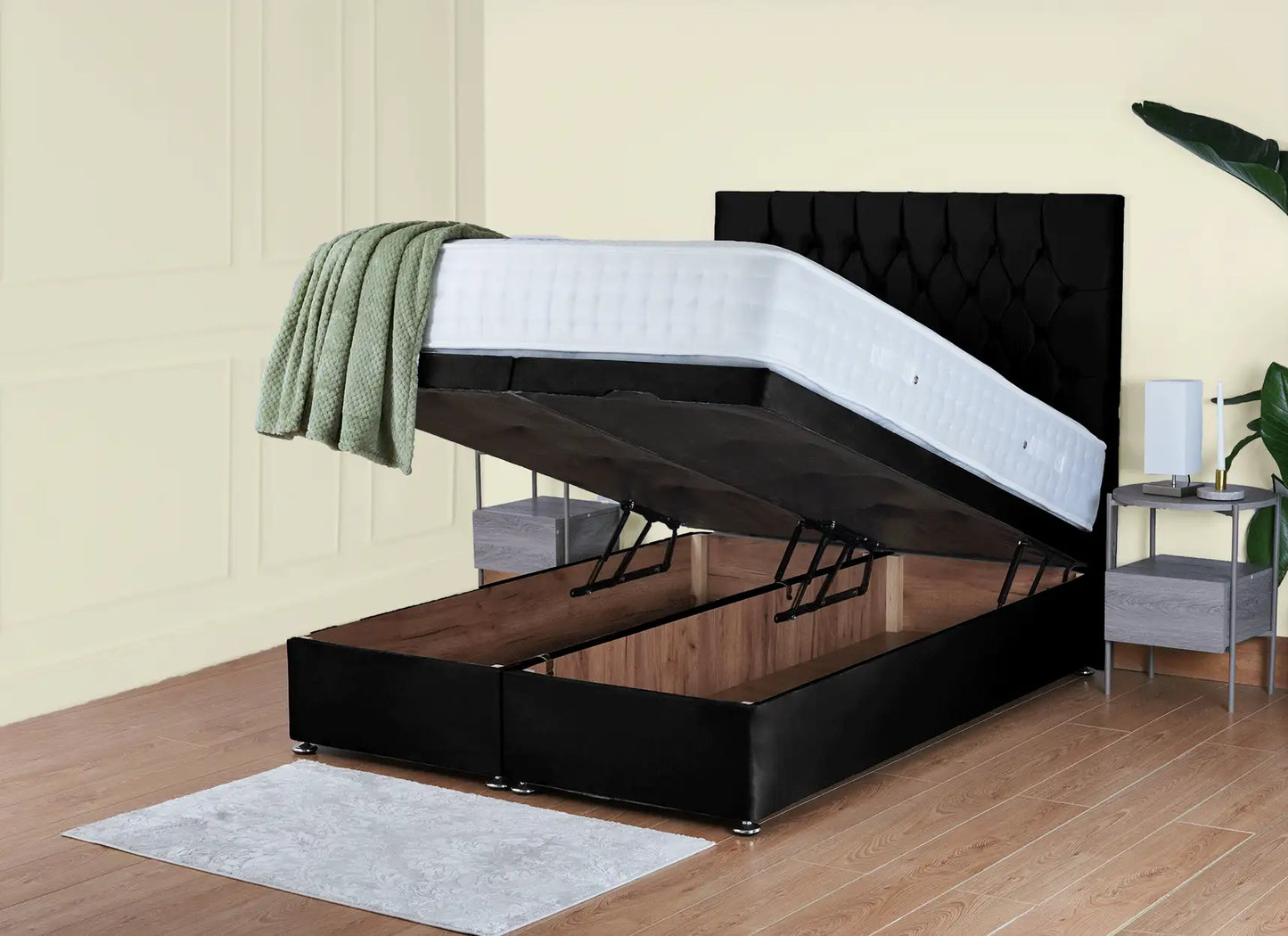 Montreal Ottoman Bed