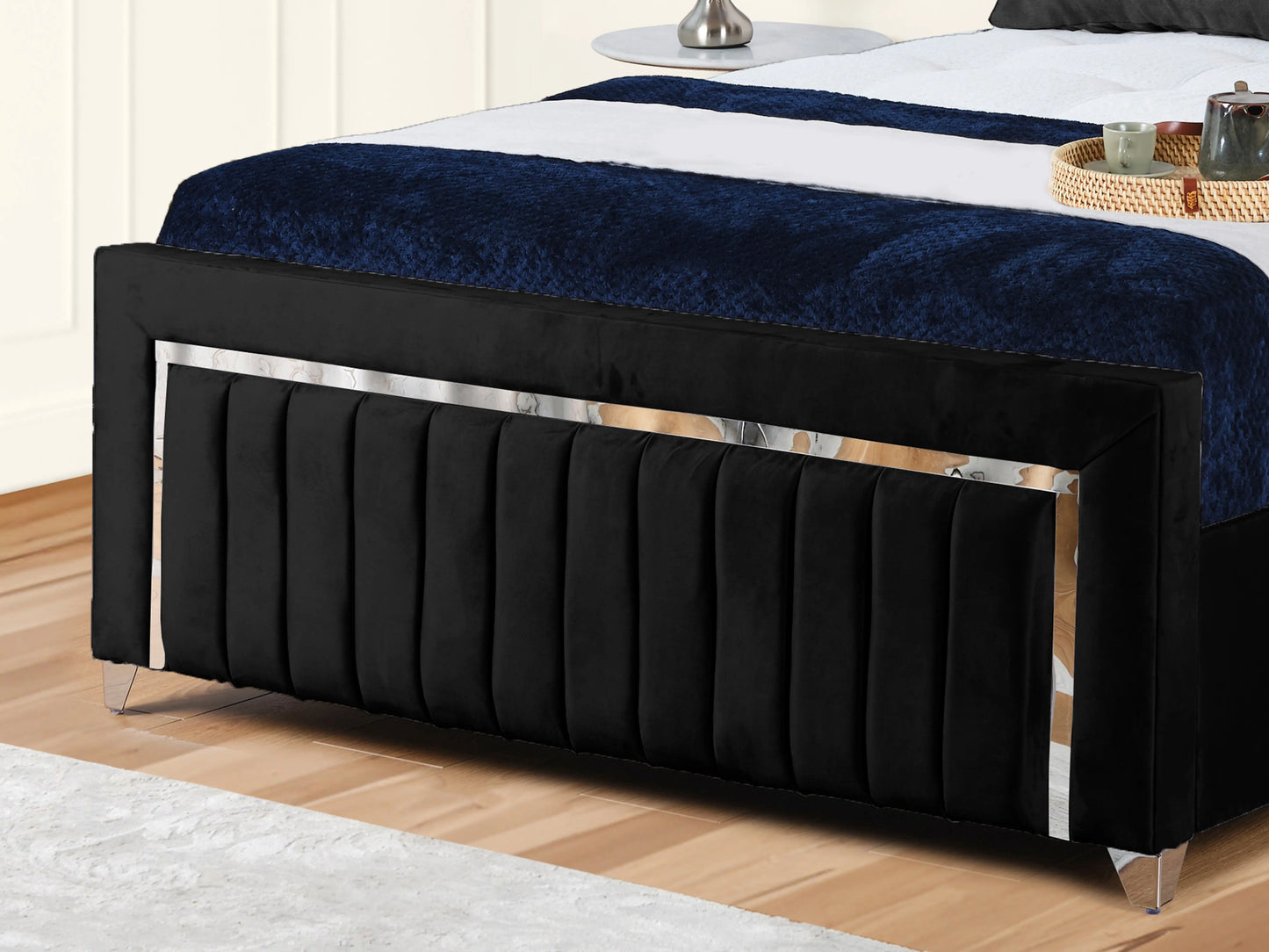 Elizabeth Upholstered Bed