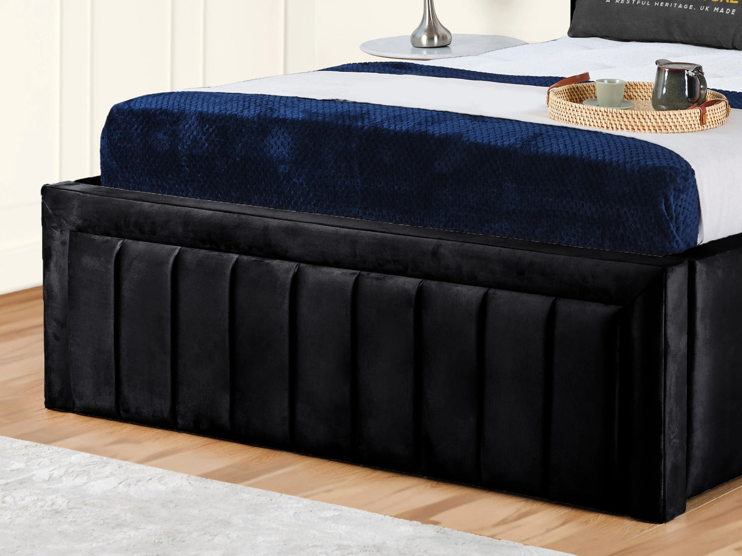 Grand panel Upholstered bed