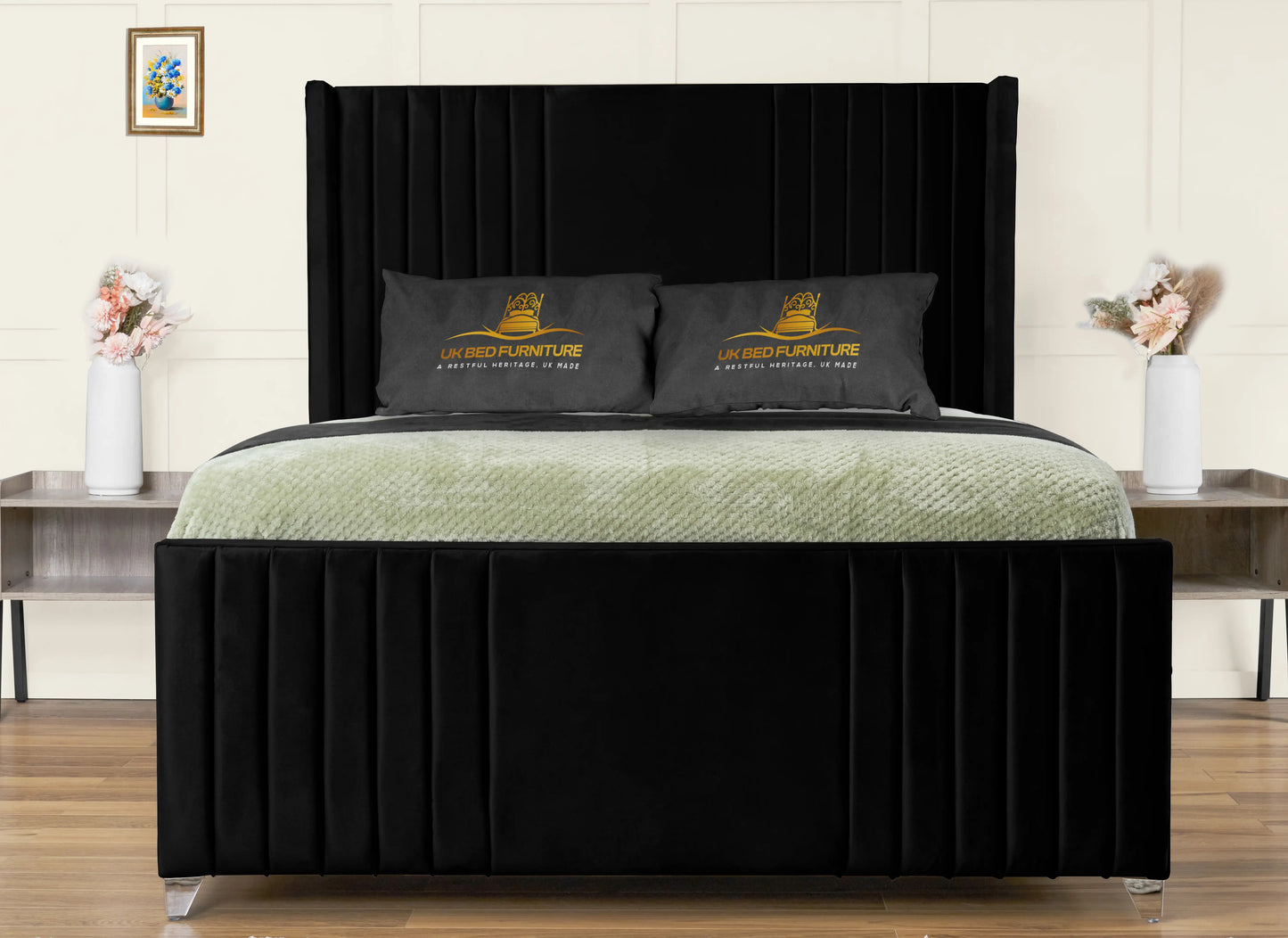 Elise lined winged Upholstered Bed