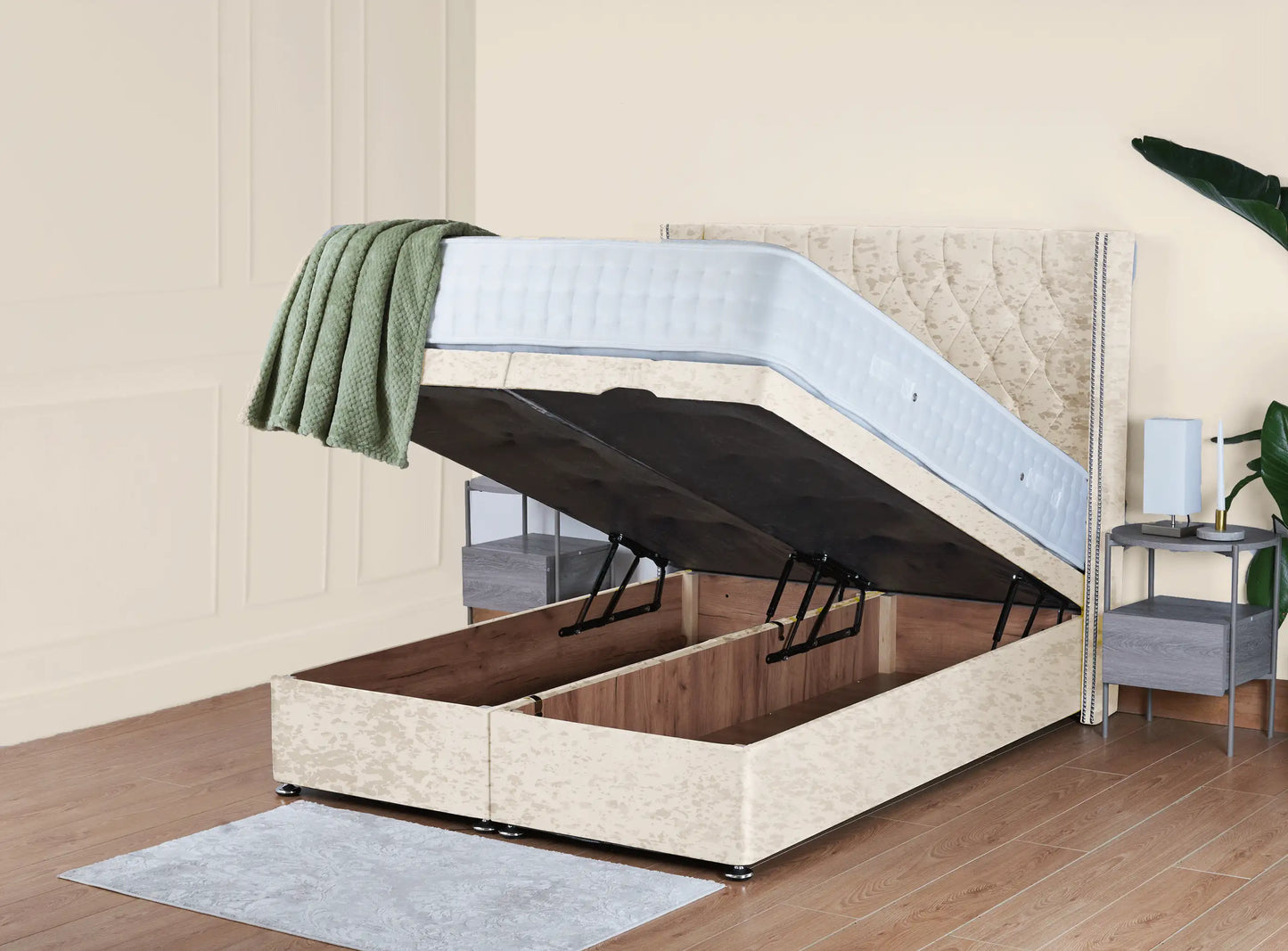 Hastings Ottoman Bed