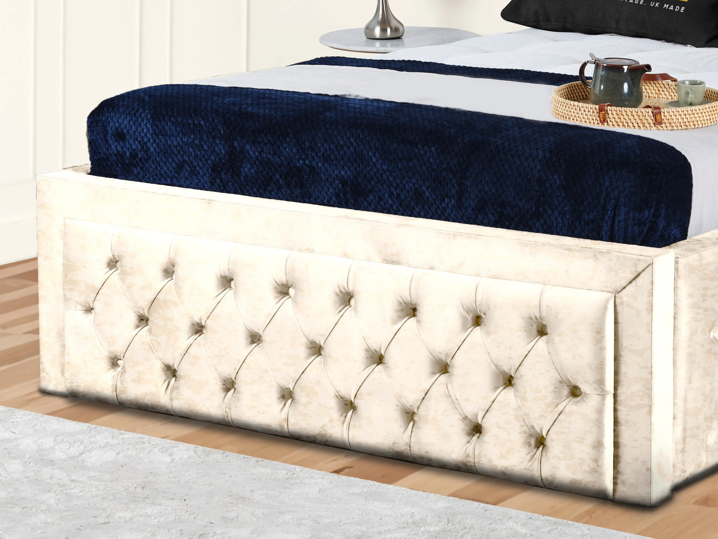 Kiya Upholstered Bed