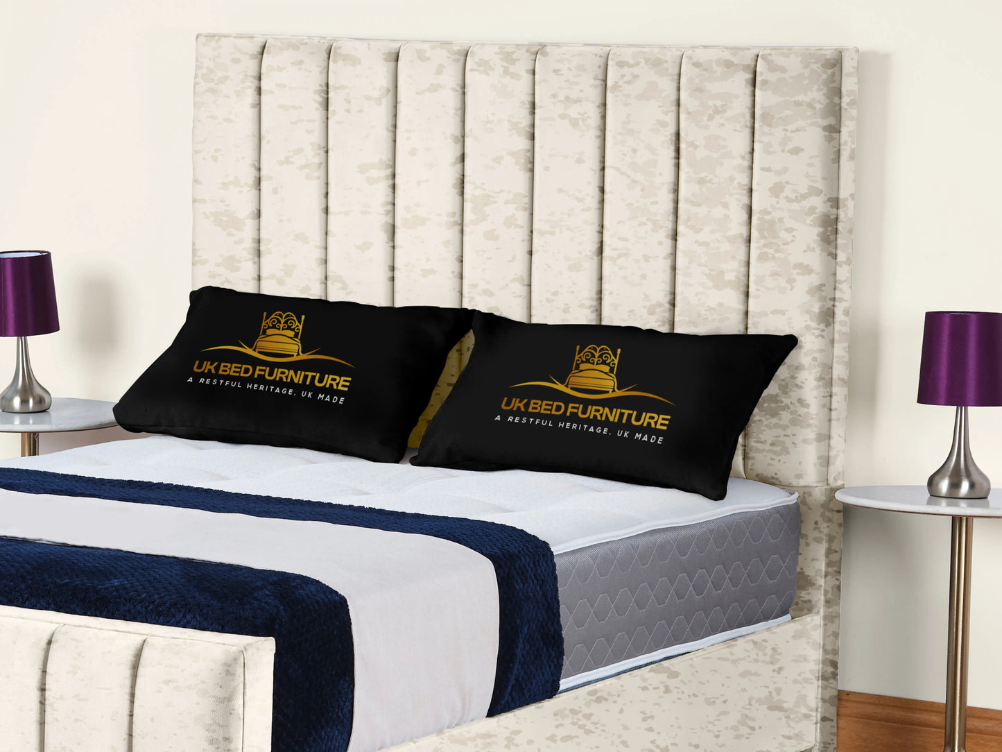 Lisburn Upholstered bed
