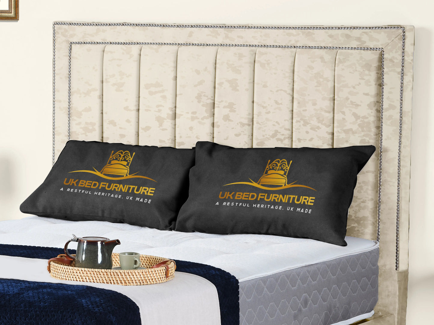 Serena Upholstered bed