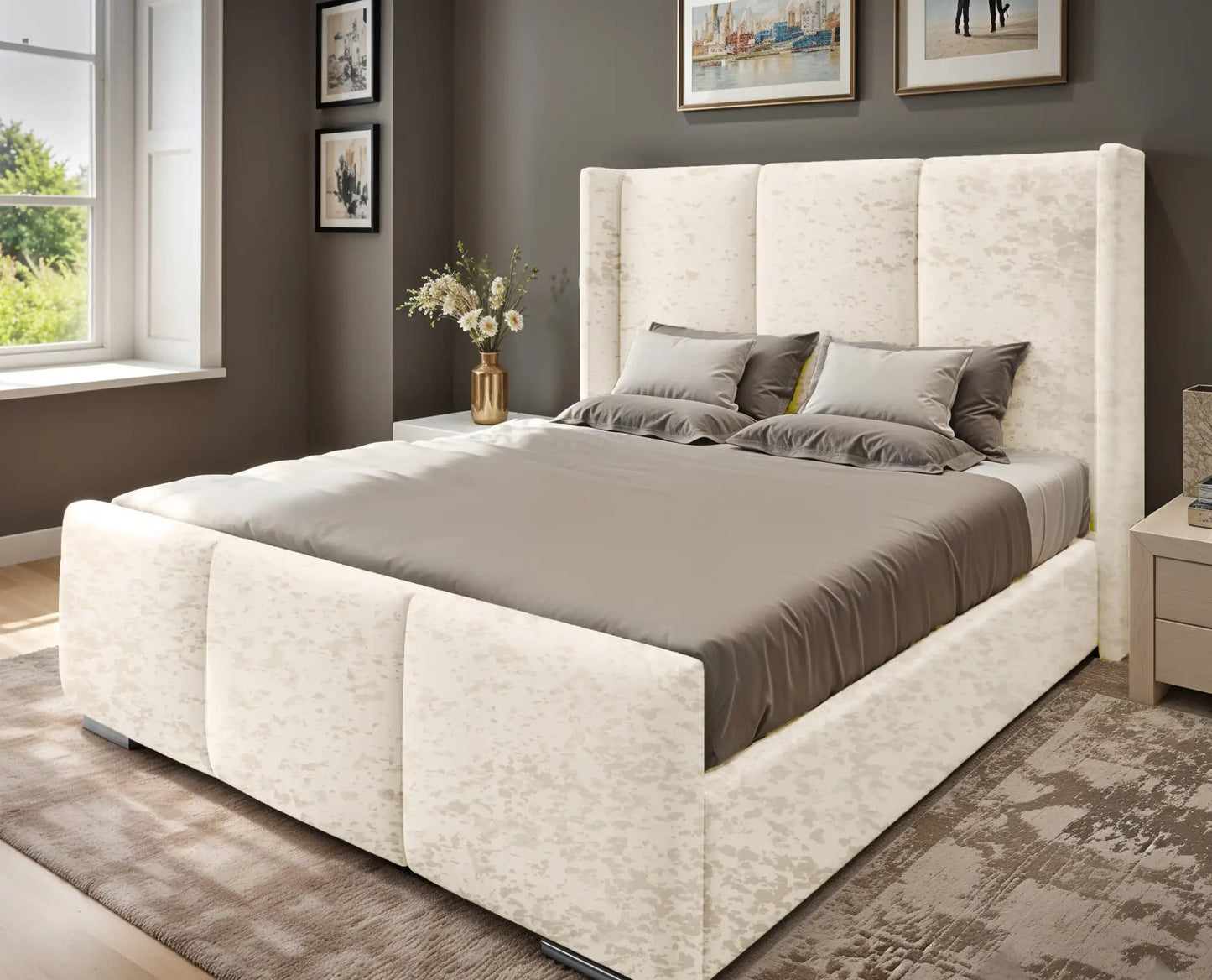 Miami winged Upholstered Bed