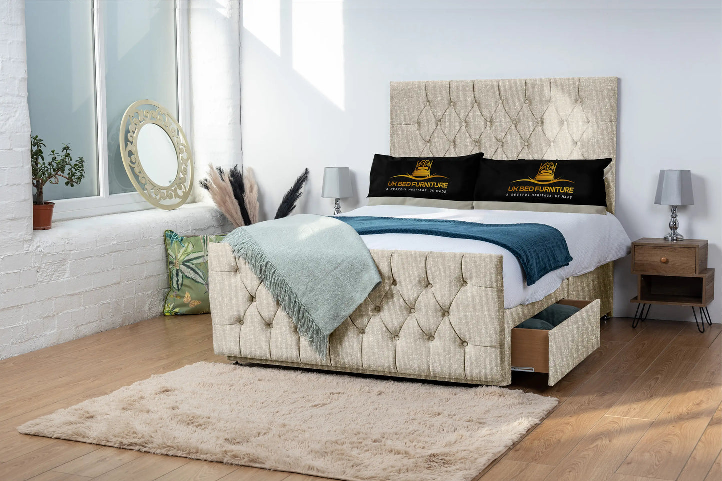 Jublie Chesterfield Divan Bed