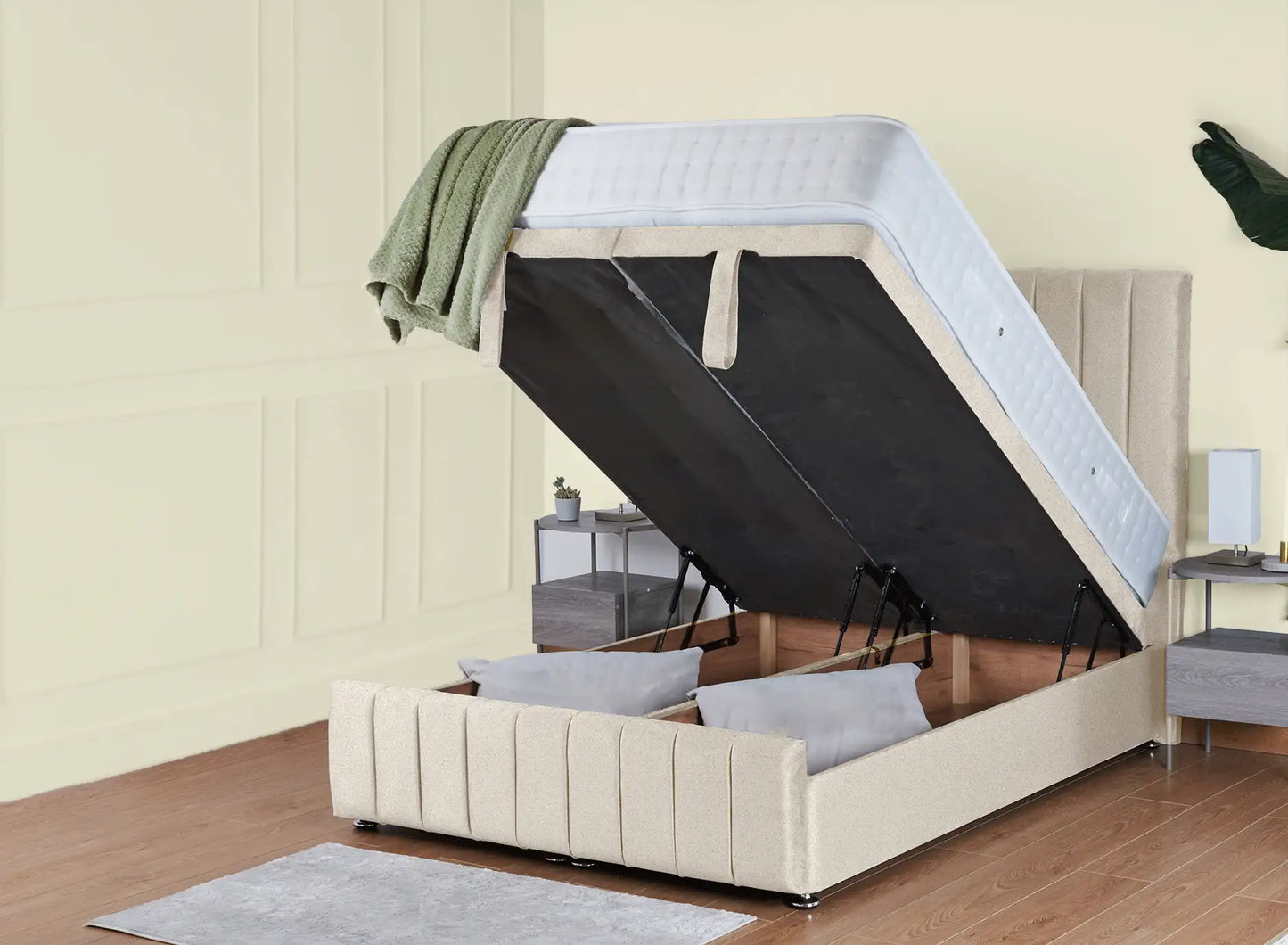 Hamilton Ottoman Bed