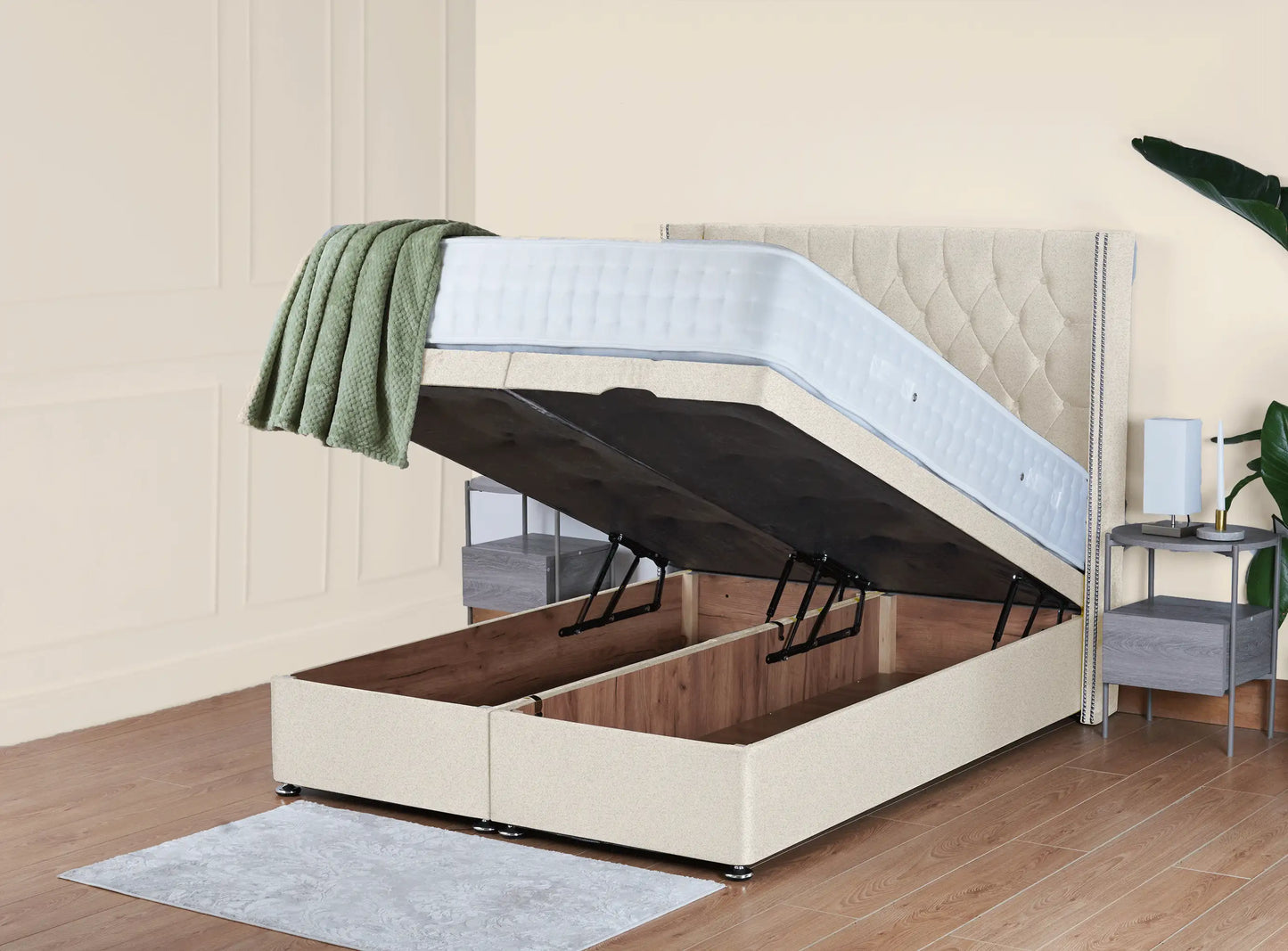 Hastings Ottoman Bed