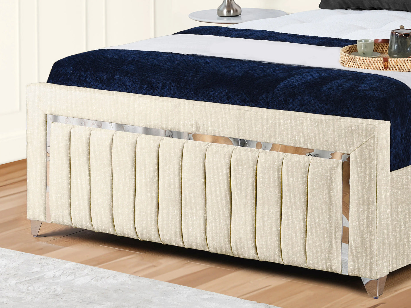 Elizabeth Upholstered Bed