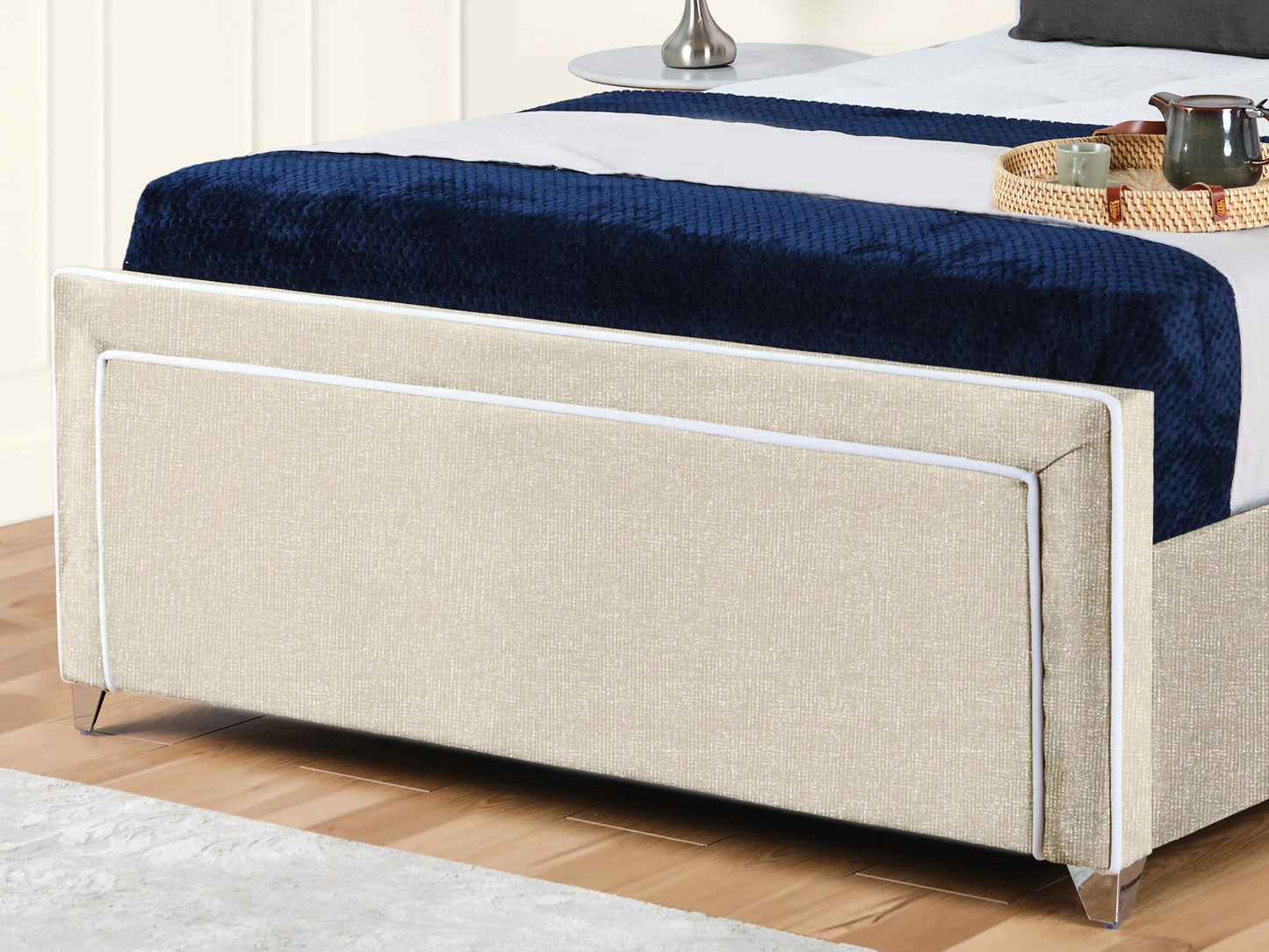 Ariana Upholstered Bed