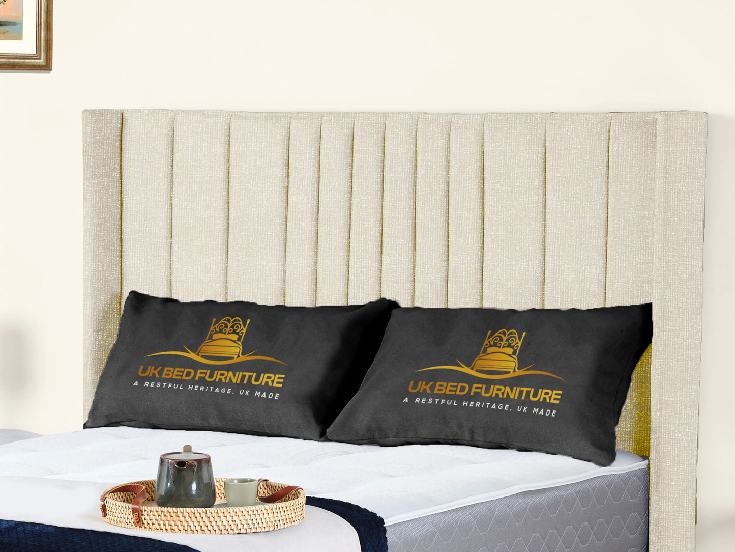 Valencia Lined Wings Upholstered Bed