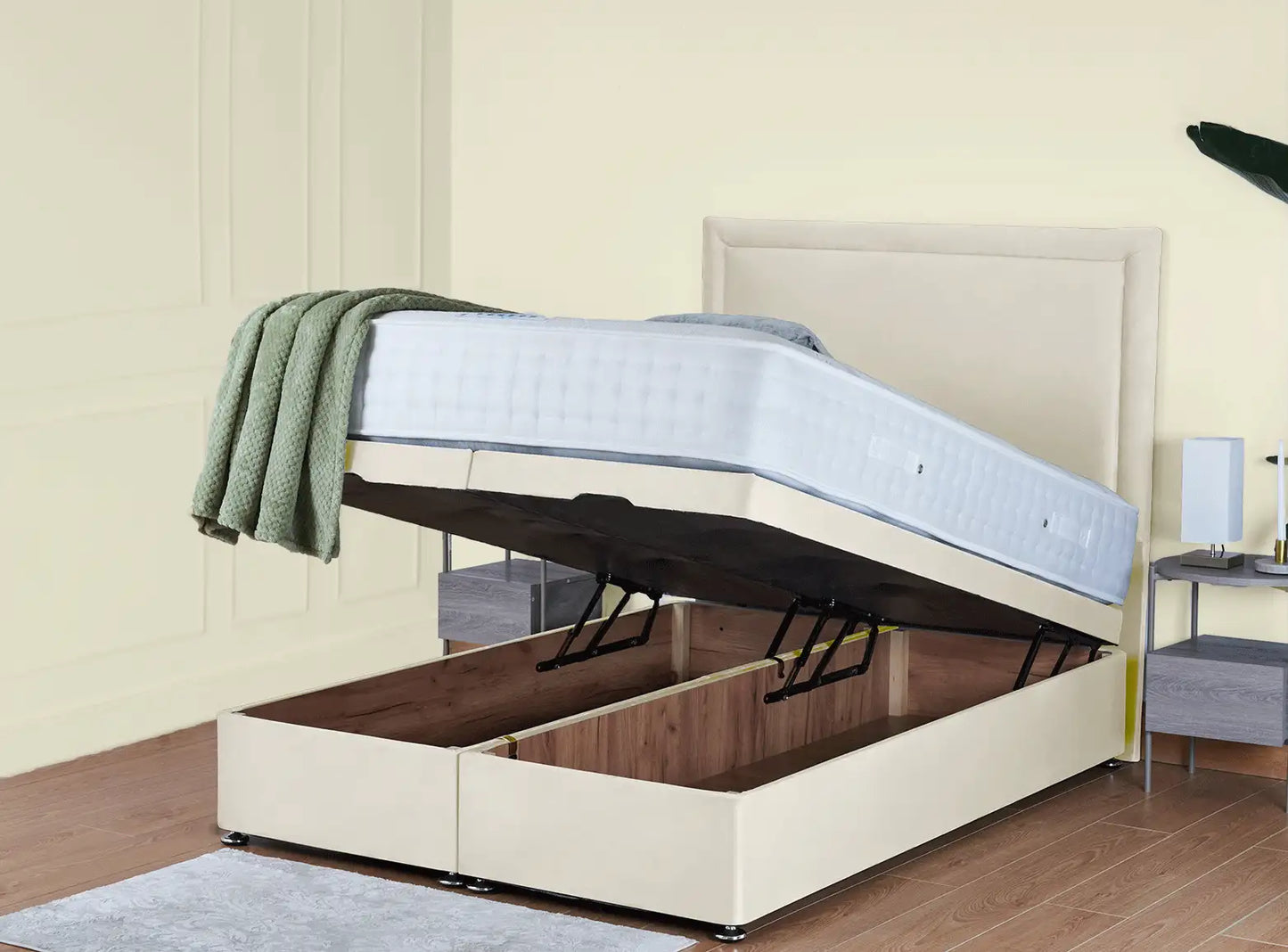 Hanover Ottoman Bed