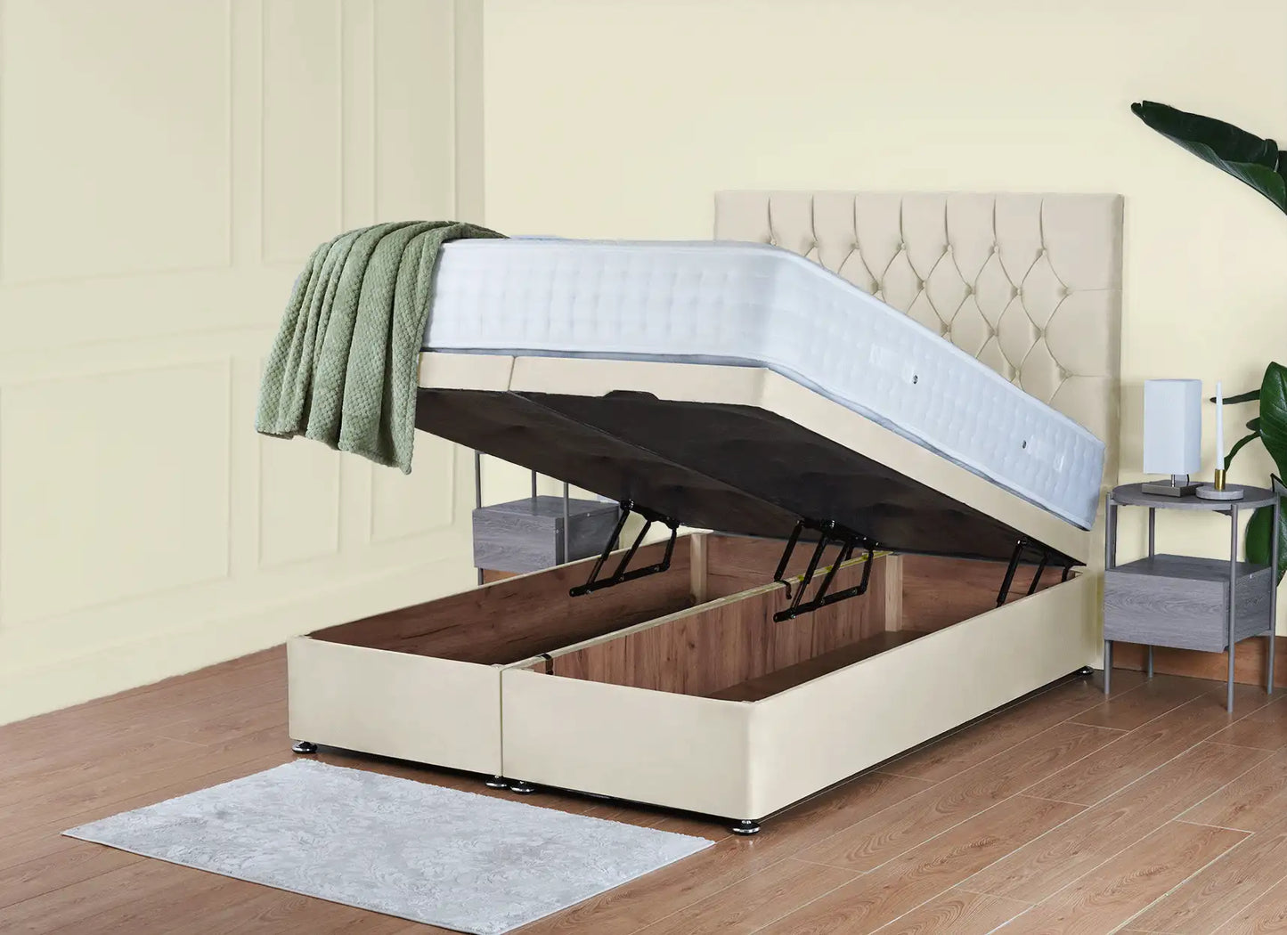 Montreal Ottoman Bed