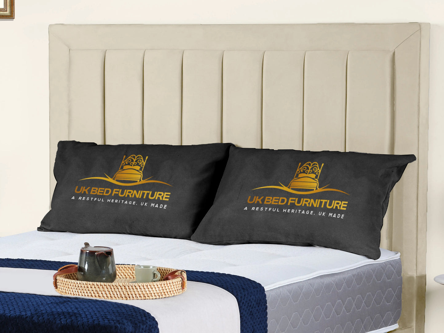 Sierra upholstered Bed