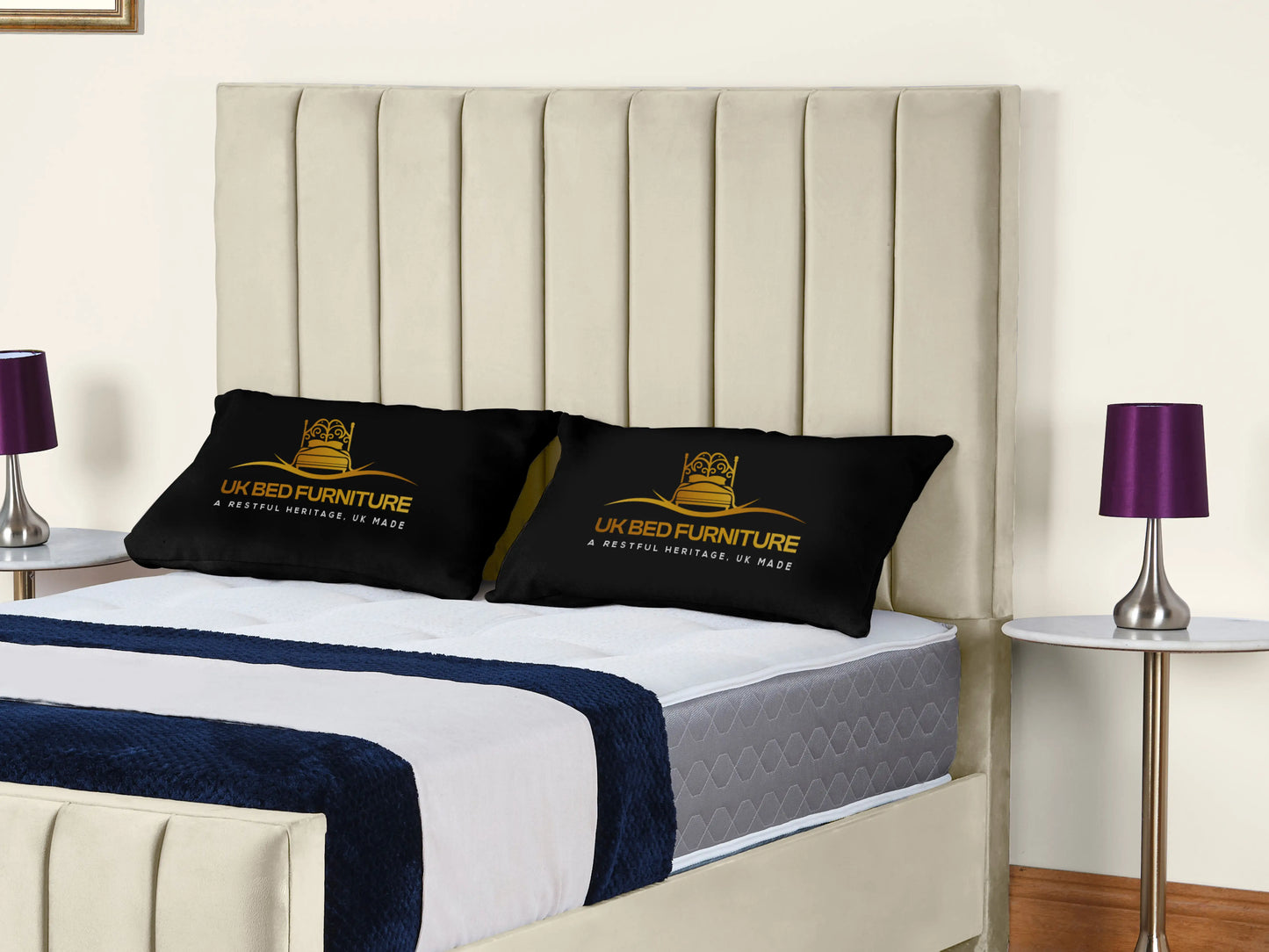 Lisburn Upholstered bed