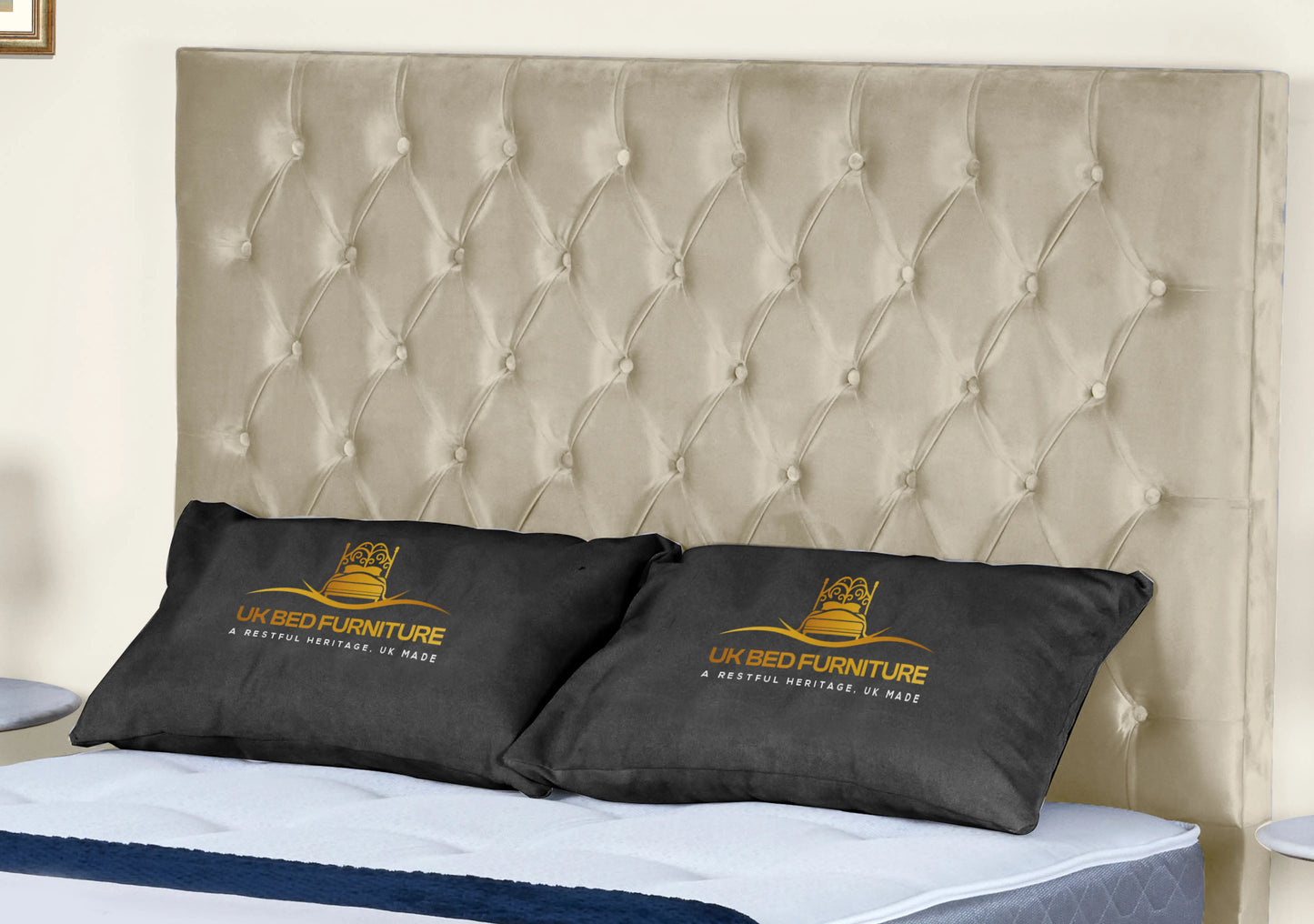 Florida Upholstered bed