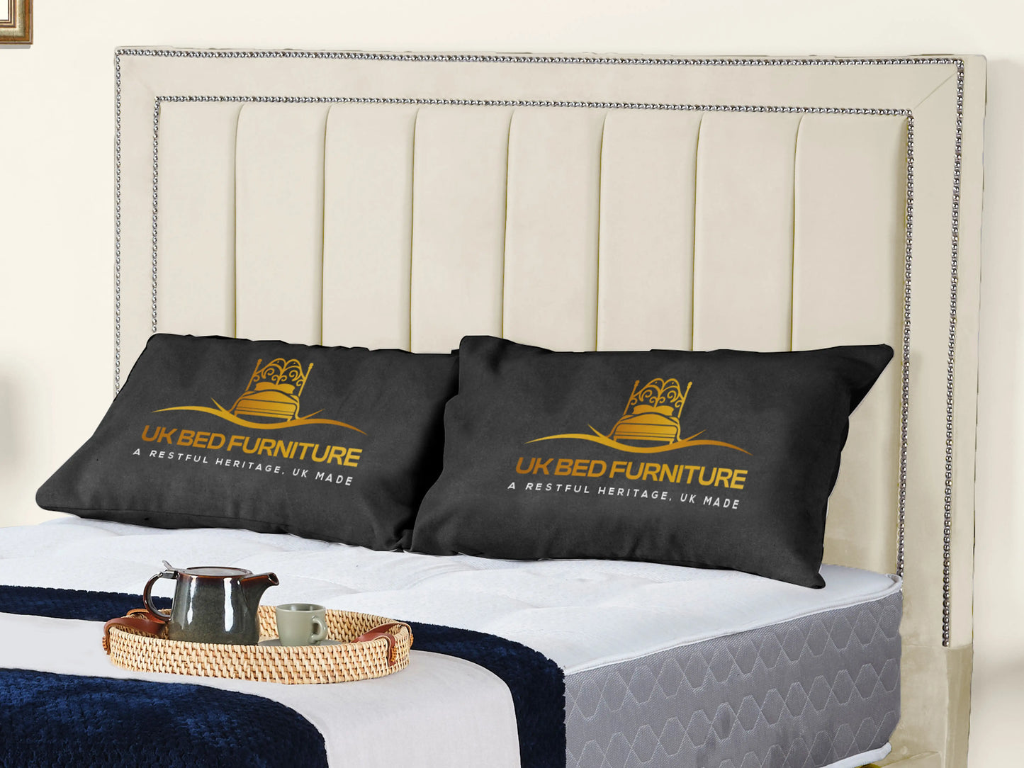 Serena Upholstered bed
