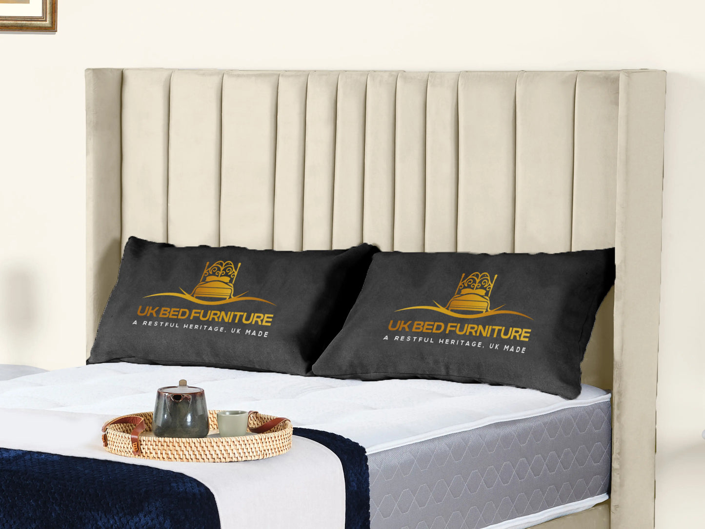 Valencia Lined Wings Upholstered Bed