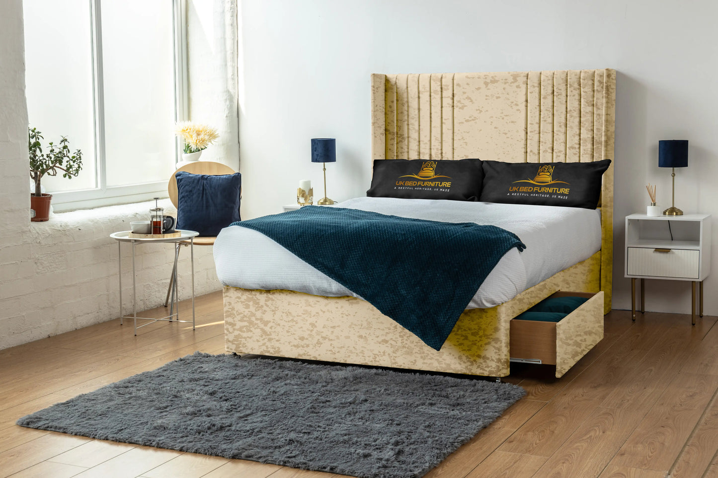 Skyline wingback Divan Bed