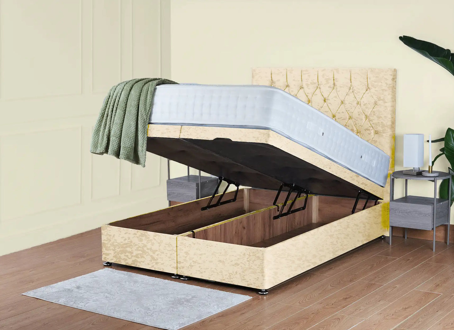 Montreal Ottoman Bed