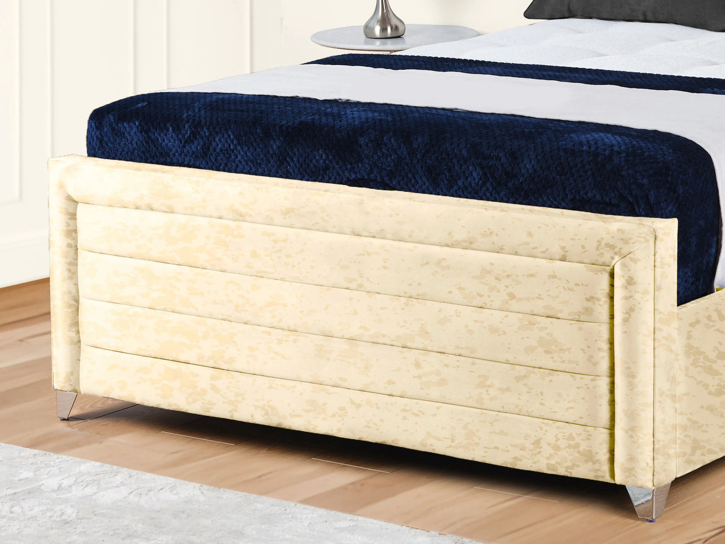 Safina Upholstered Bed