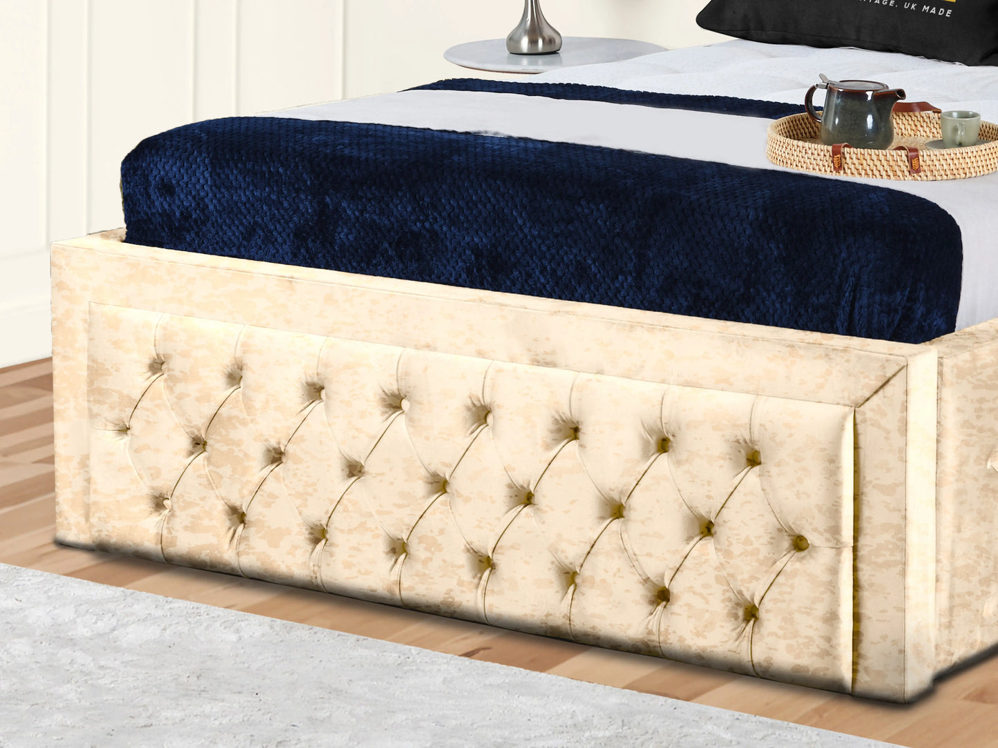 Kiya Upholstered Bed