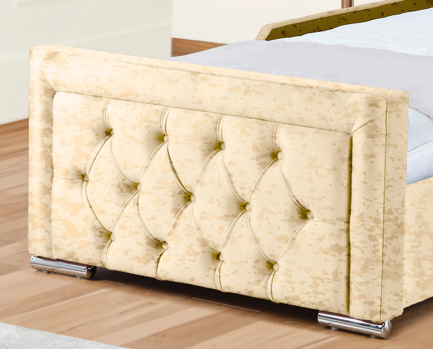 Noha Upholstered Bed