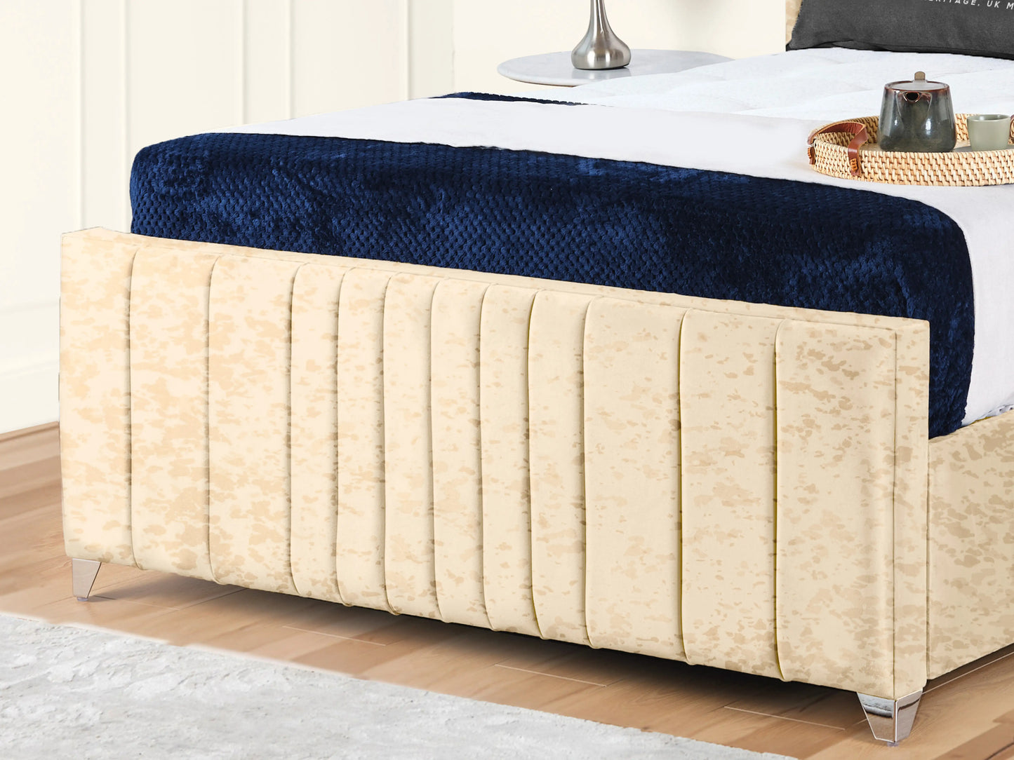 Valencia Lined Wings Upholstered Bed