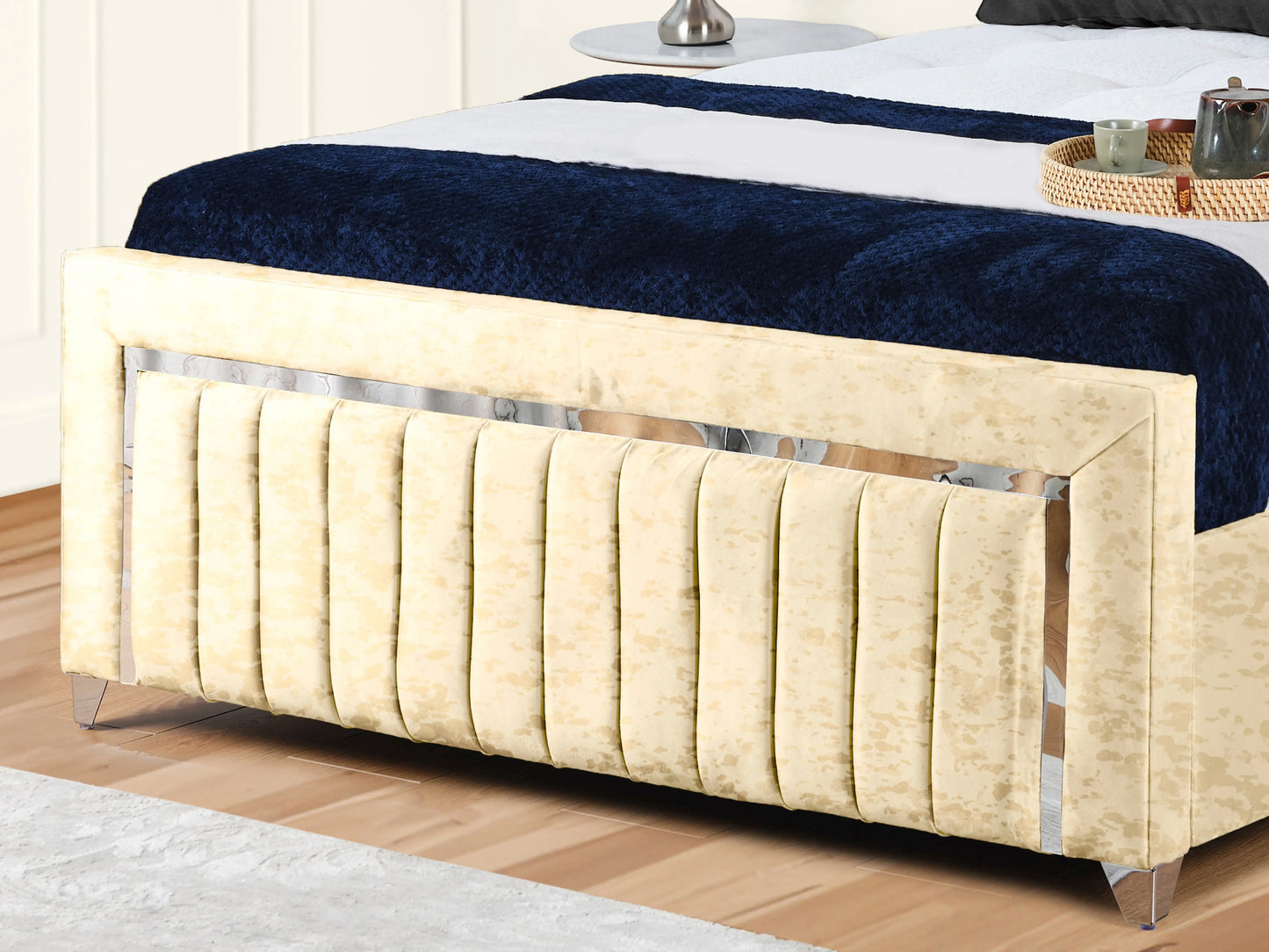 Elizabeth Upholstered Bed